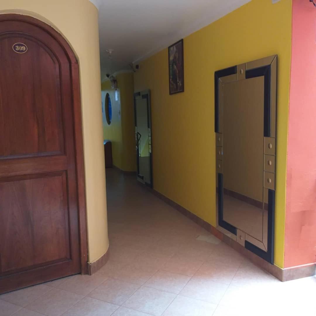 Hotel Hospedaje Karol à Ayacucho Extérieur photo