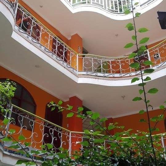Hotel Hospedaje Karol à Ayacucho Extérieur photo