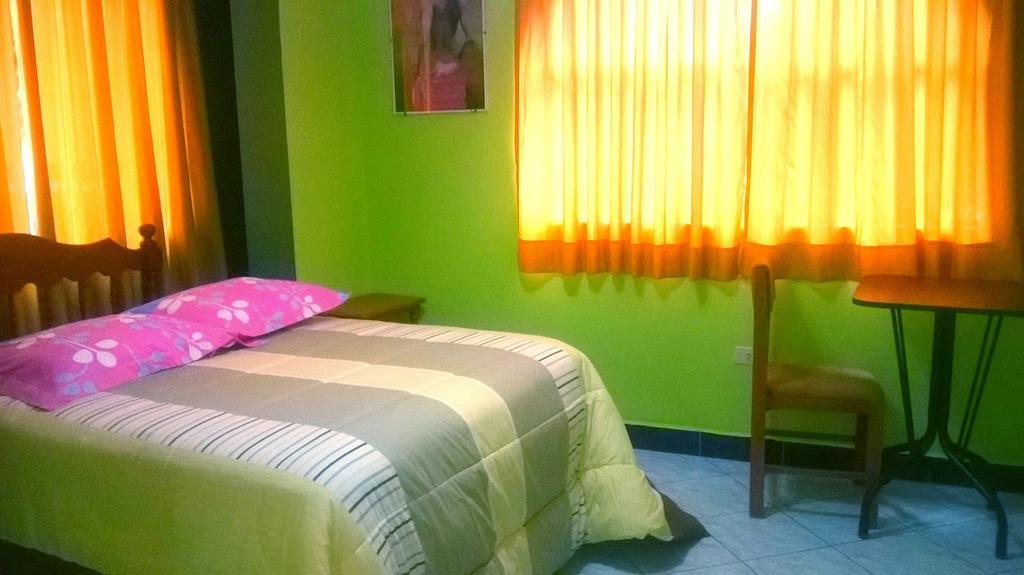 Hotel Hospedaje Karol à Ayacucho Chambre photo