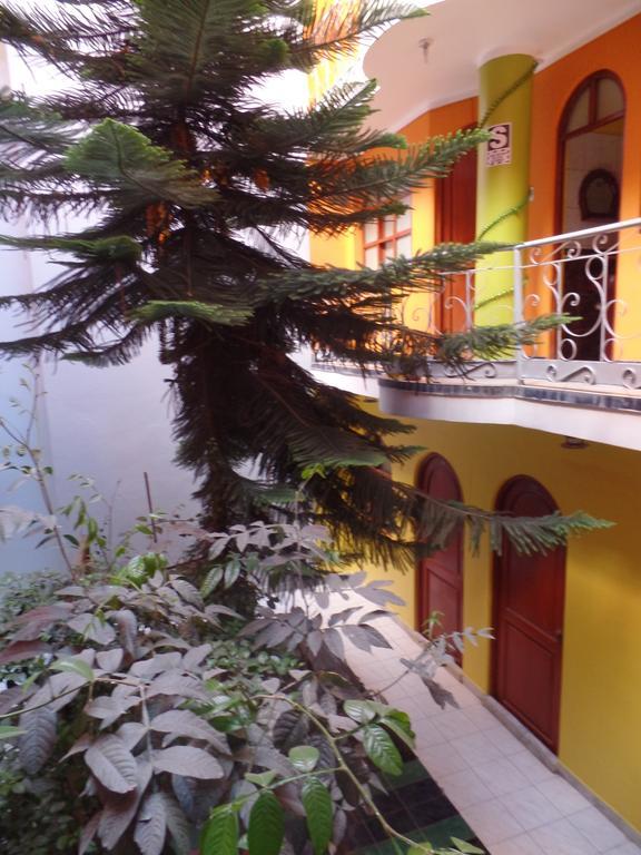 Hotel Hospedaje Karol à Ayacucho Extérieur photo
